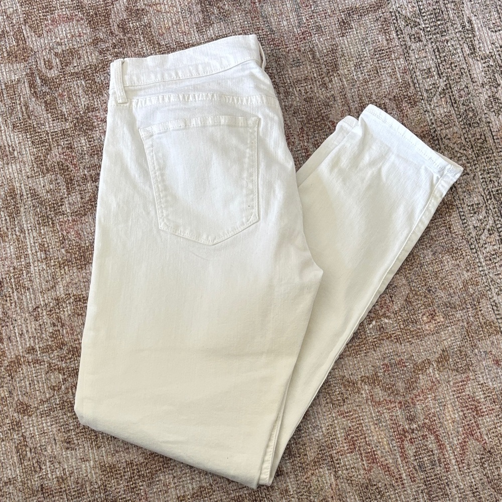 GAP Women's White Skinny Jeans - Picture 5 of 5